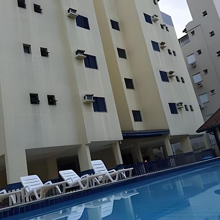 Area Nobre Da Praia Grande 33B San Marino Убатуба Екстериор снимка